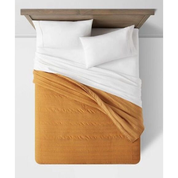 Threshold Lofty Velvet Quilt Dark Gold Full/Queen. 92”x88”. NWT - Picture 3 of 6